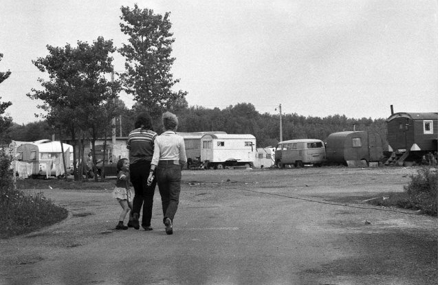 Stadtarchiv Karlsruhe , Change in the municipal regulations regarding the permission for gypsies and rural drivers to park on city streets and squares 21. May 1970, available here