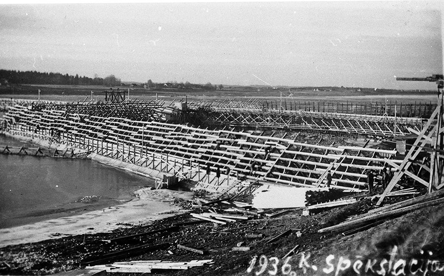 View of building a dam, 1936. Author unknown. LNA LVKFFDA, 1. f., 158105N