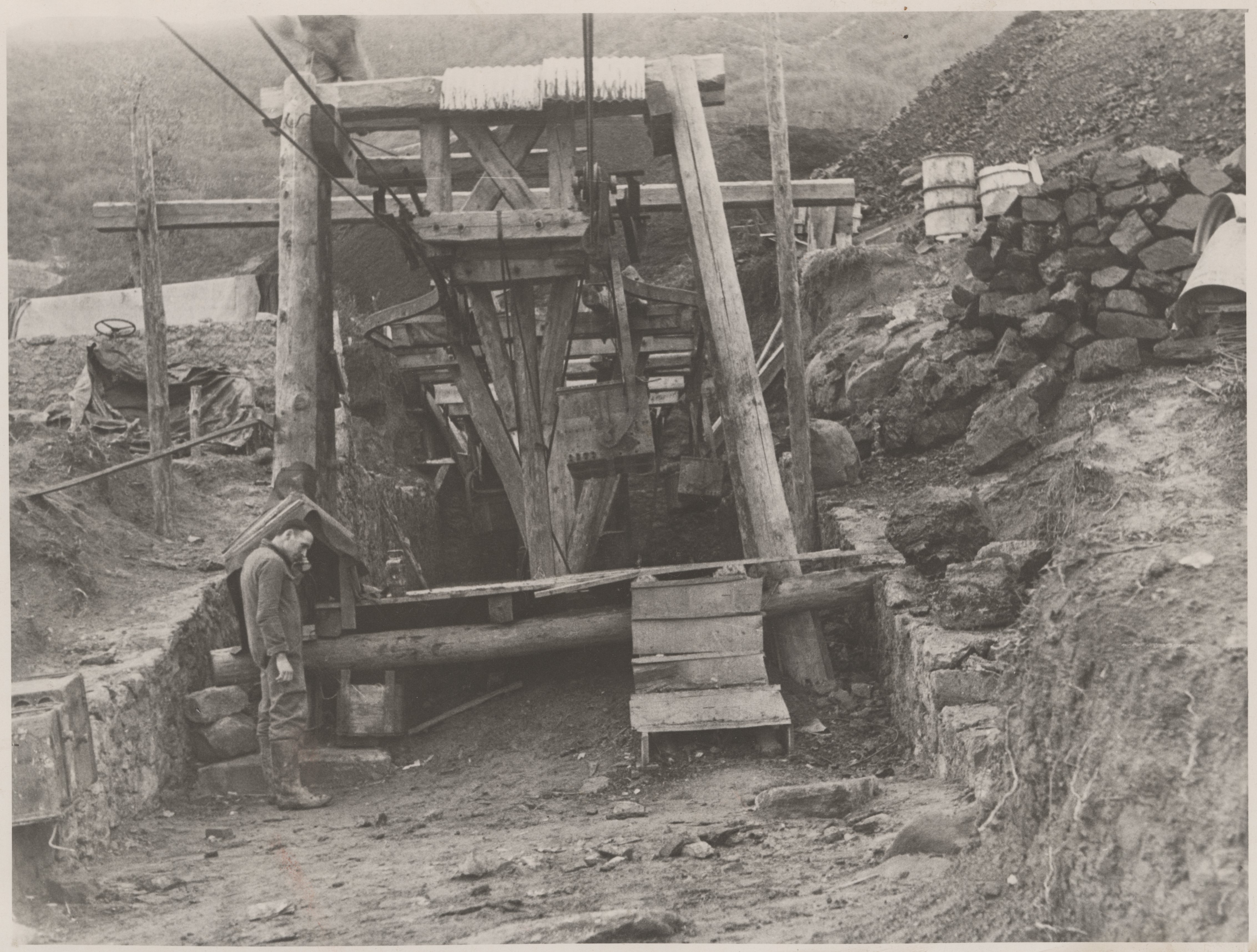 The coal mine in Kërraba, Tirana (before 1944)