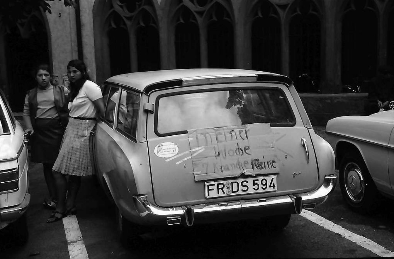 Landesarchiv Baden-Württemberg , a rare protest by the Romani community (1969), available here
